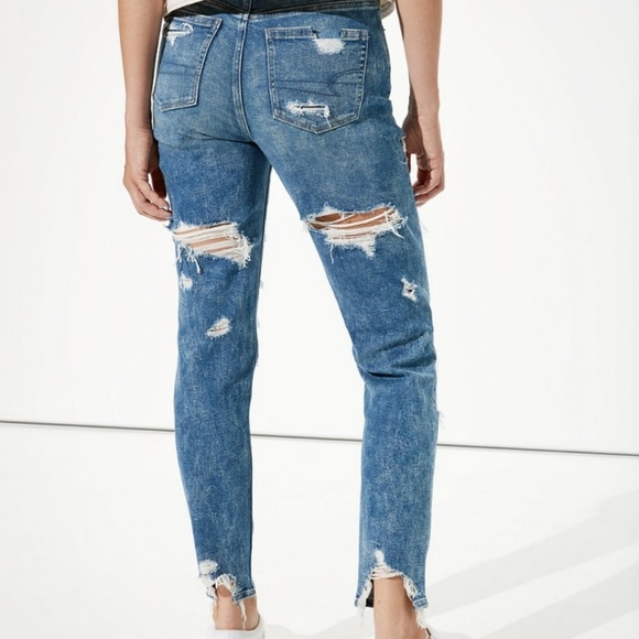 AE Destroyed Mom Jean - Picture 2 of 12